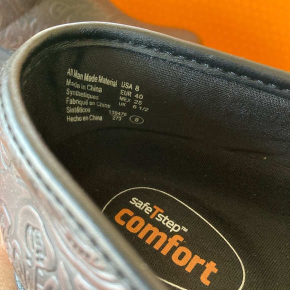 Safe T Step Gretchen Clog Non Slip Clogs - Picture 4 of 7